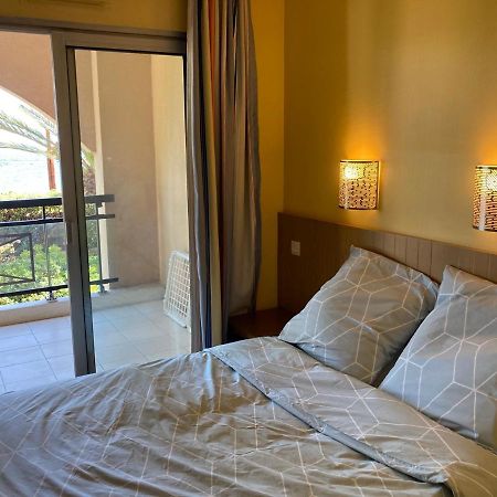 Superbe Appartement Vue Mer Кан Екстериор снимка